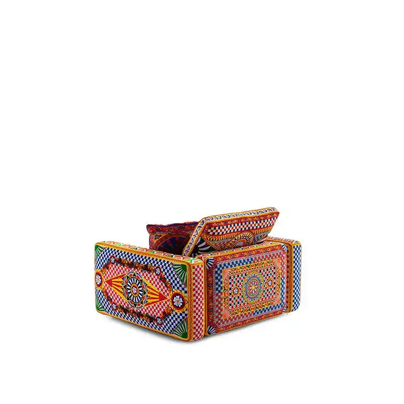 Custom Hot Selling Modern Bedroom Furniture Armchair Velvet Fabric Single Sofa