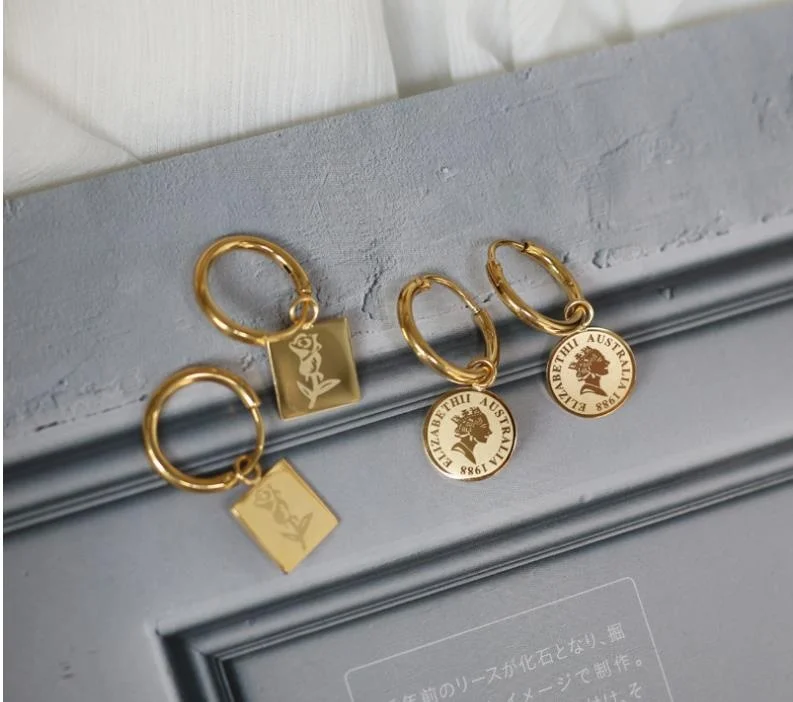 
2020 new trendy tiny stainless steel queen hoop earring 18k gold plated coin dangle earring jewellery 