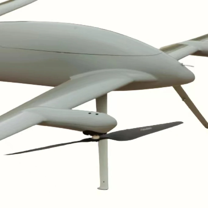 New layout tandem-wing UAV with large load and long endurance