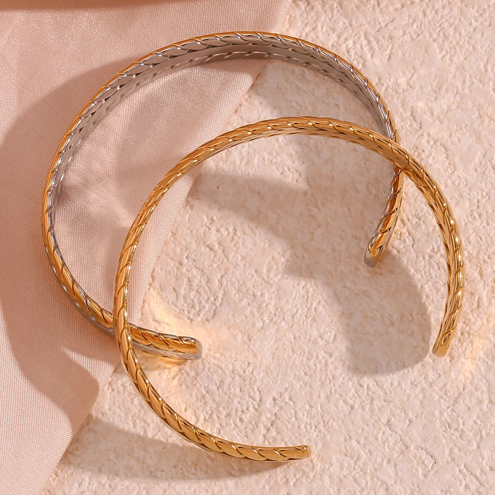 Unique Wholesale Custom Non Tarnish 18K Gold Plated Stainless Steel Bracelet Knit Texture Open Bangle Bracelet for Women