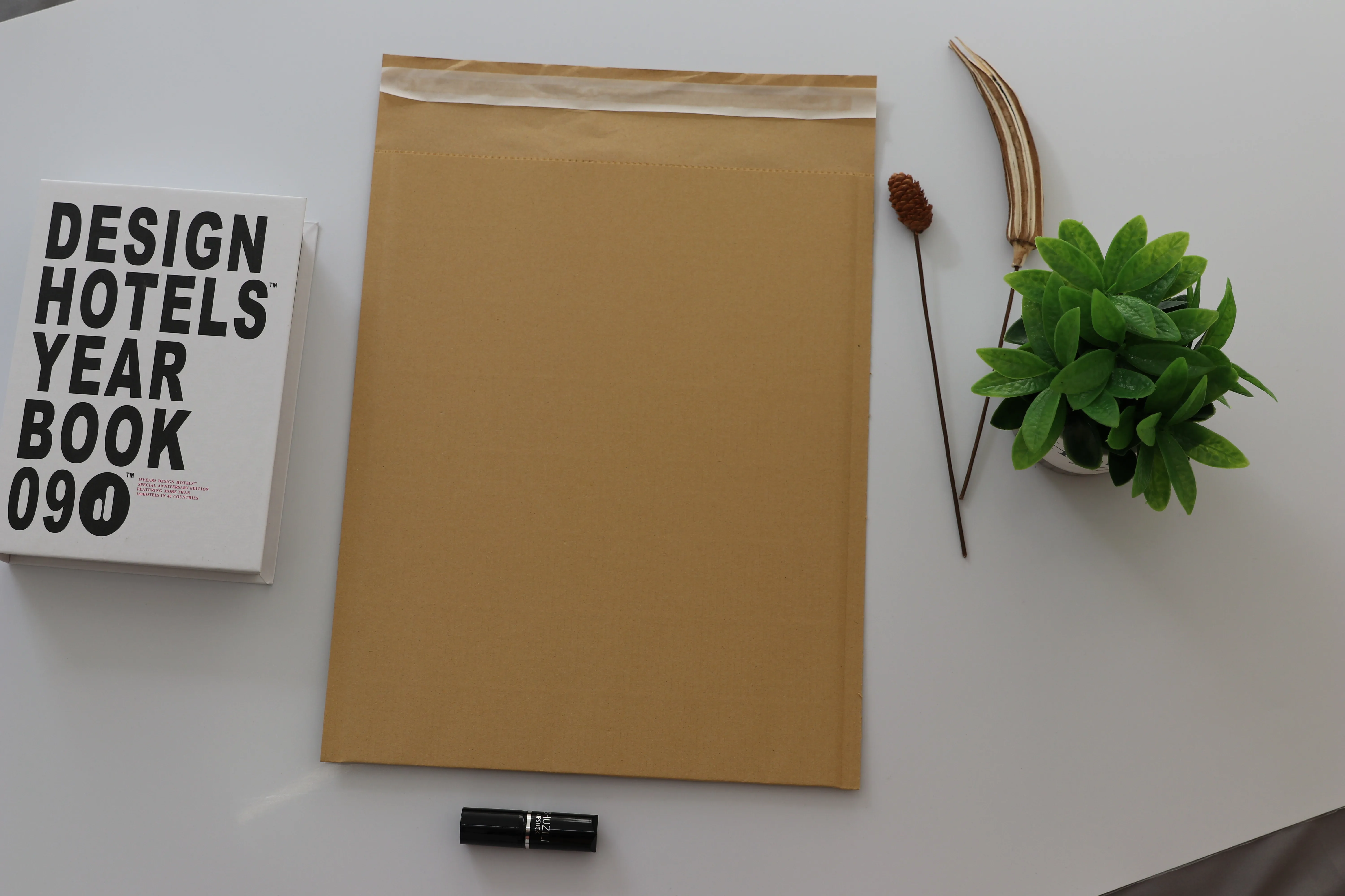 100% recycled printable logo shipping waybill pouch document packaging shipping bag corrugated paper stay flat cardboard mailers