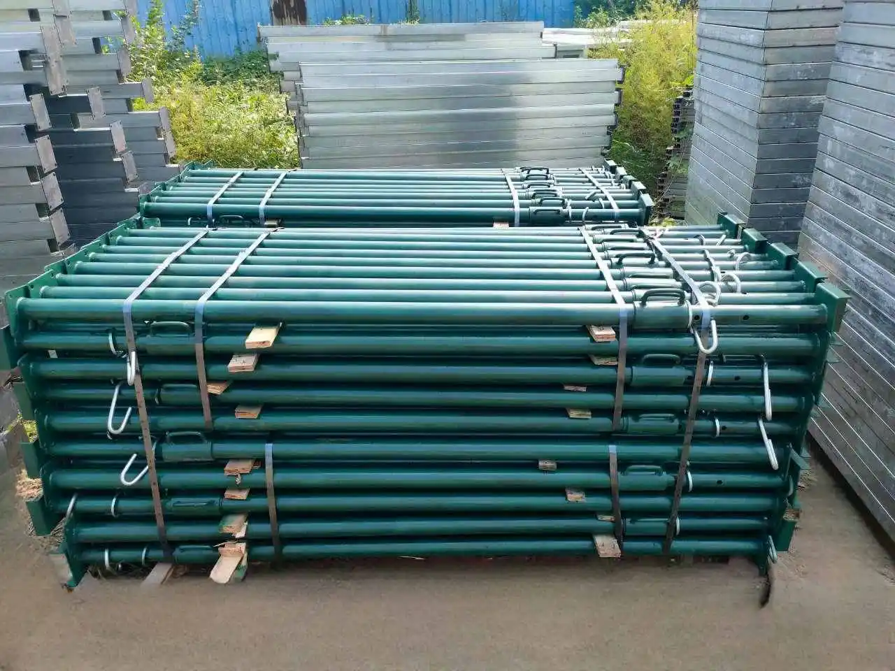 q235 scaffolding prop scaffolding acrow prop construction support jacks steel pipe scaffolding screw prop support