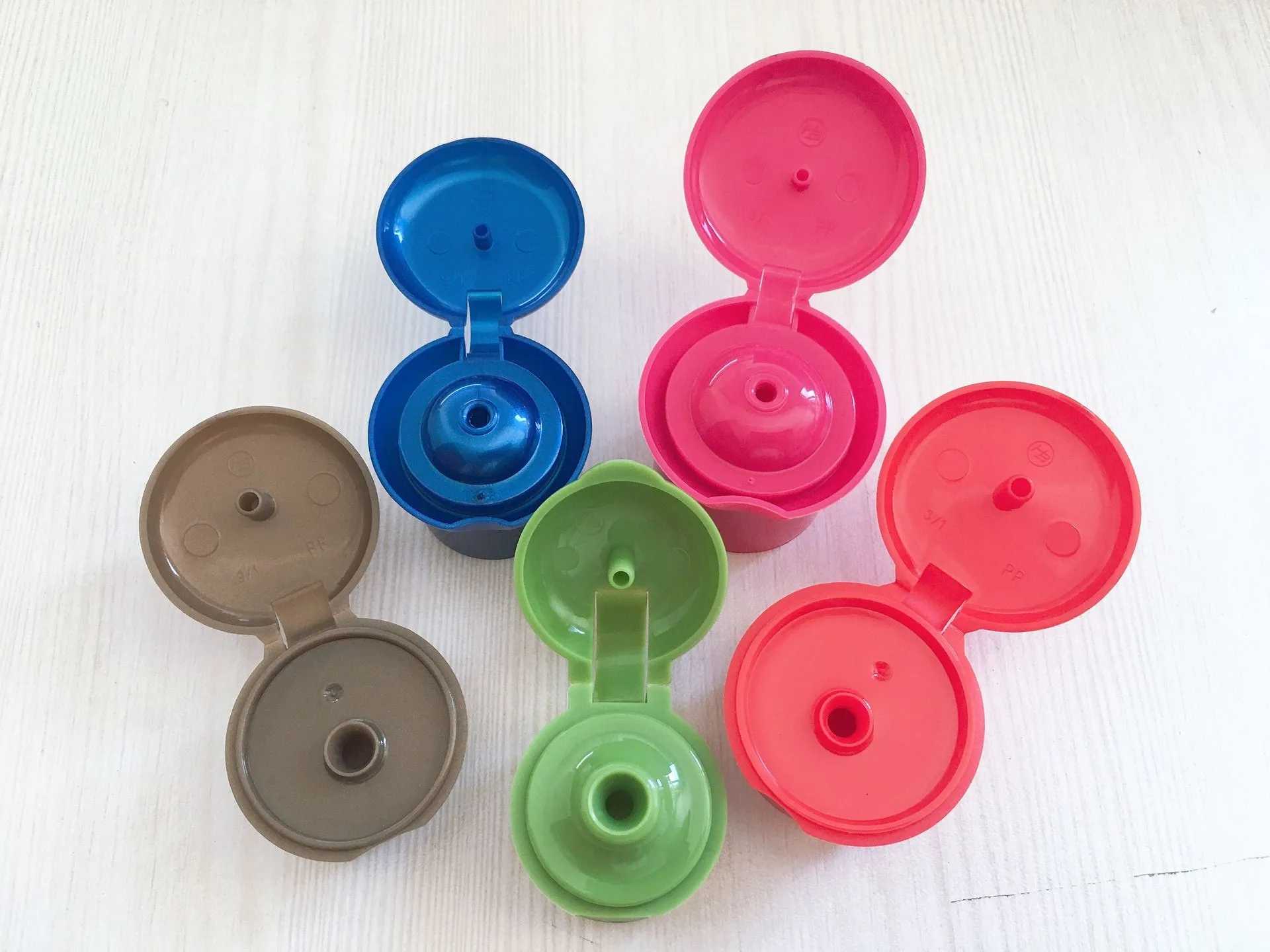
24/410 28/410 plastic mushroom dish wash flip top cap for honey 