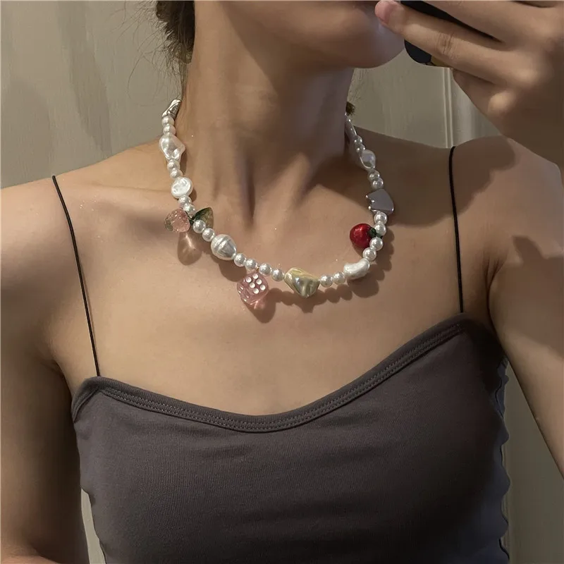 Bohemian Y2K Designer Resin Acrylic Fruit Pendant Irregular Pearl Crystal Bead Chain Clavicle Necklace Jewelry for Women