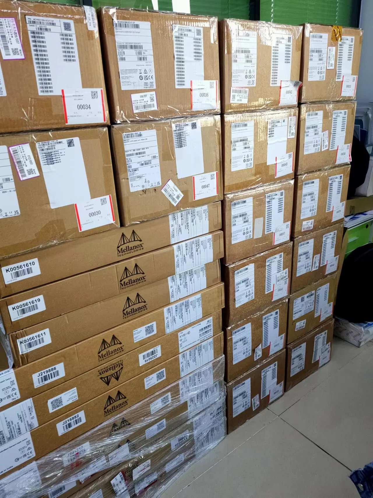 Адаптер для карт памяти MCX631102AN-ADAT Lx EN 25GbE с двумя портами SFP28 PCIe 4 0x8 No C rypto высокий