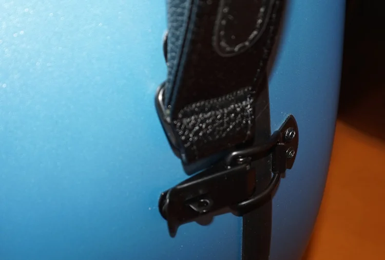 Grind arenaceous blue carbon fiber cello case 4/4 cello case carbon fiber cello hard case 3.6kg