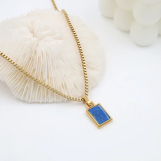 Europe And The United States Ins Light Luxury Sweater Chain 18k Stainless Steel Inlaid Natural Stone Pendant Necklace Women