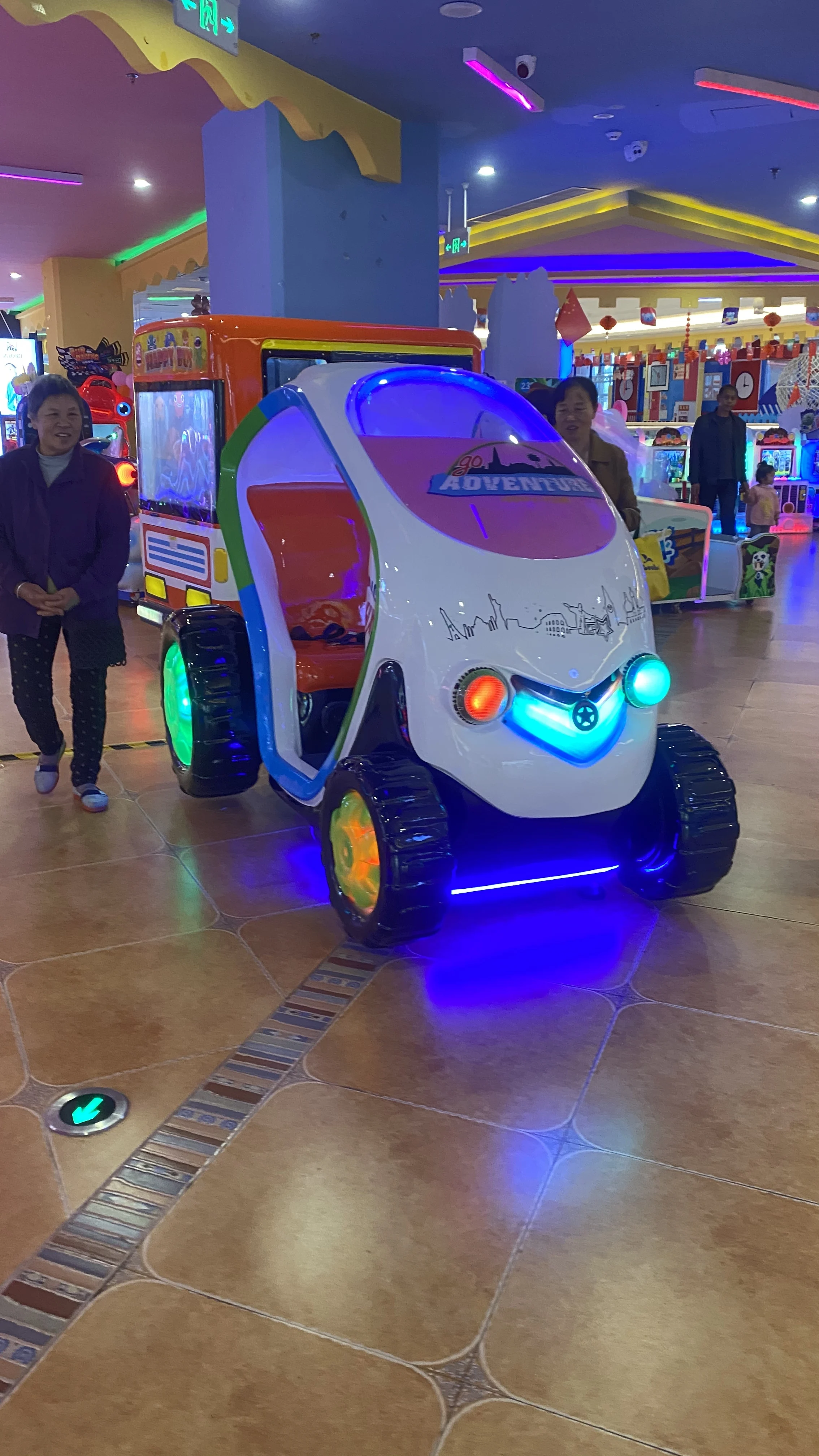 High-end fiberglass indoor Kiddie Rides Coin Operated Arcade Kiddie Swing Kids Video Games Machines for Amusement Children park