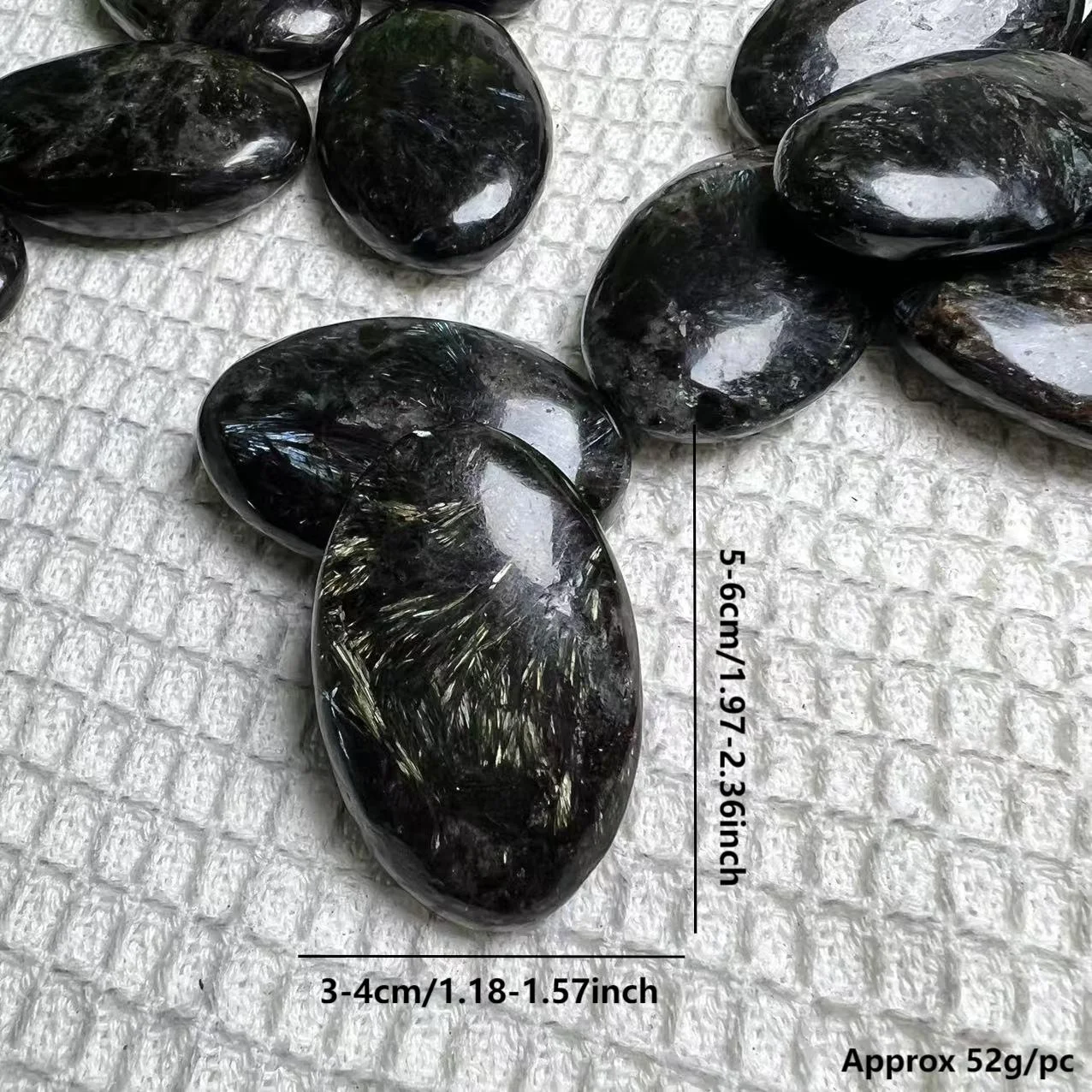 High Quality Standard Size Natural Firework Stone Polishing Worry Palm Stone Meditation Relaxation Relives Anxiety