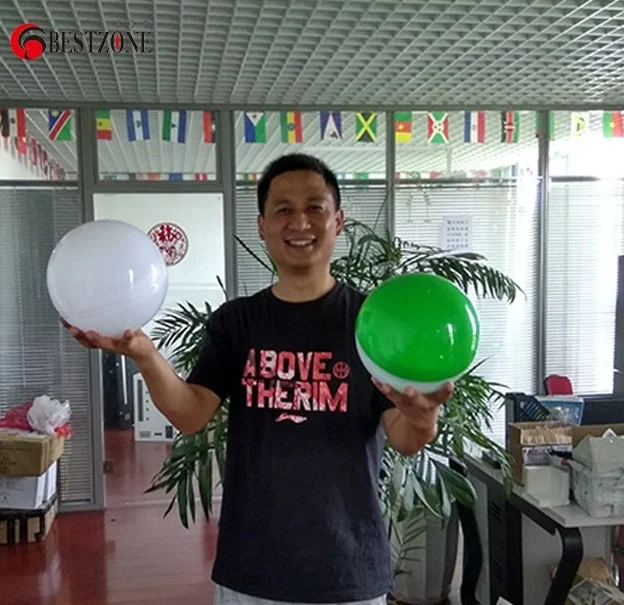 non Transparent /Clear 100 mm Openable Plastic Ball With Toys