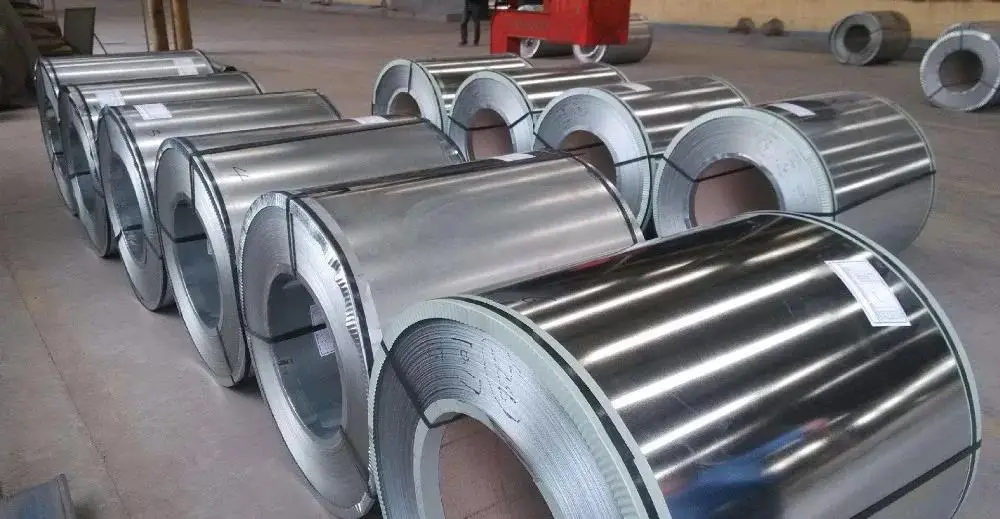 light gauge galvanized steel coils/snowflake galvanized steel coils are used for metal products