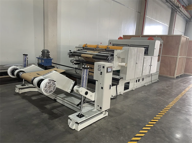 Automatic Trimming Intelligent Crosscutting Machine Jumbo Kraft paper roll to sheet cutter