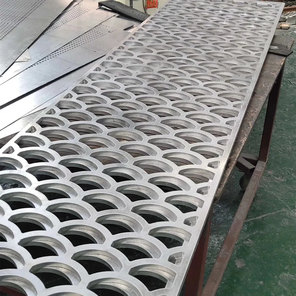 Curtain Wall Decorative Aluminum Laser Cut Carved Perforated Mashrabiya Panel