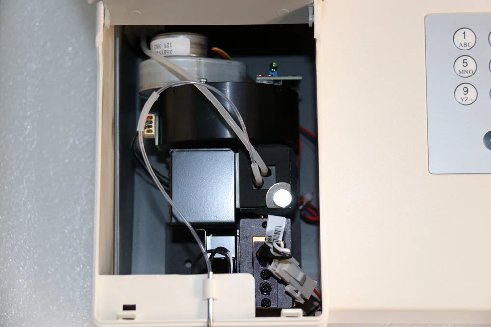 Rayto RT-9200 Biochemistry analyzer Easy keypad operation  LCD display semi-auto chemistry analyzer