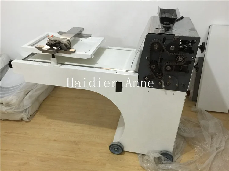 Commerical toast loaf bread forming machine baguette dough moulder machine