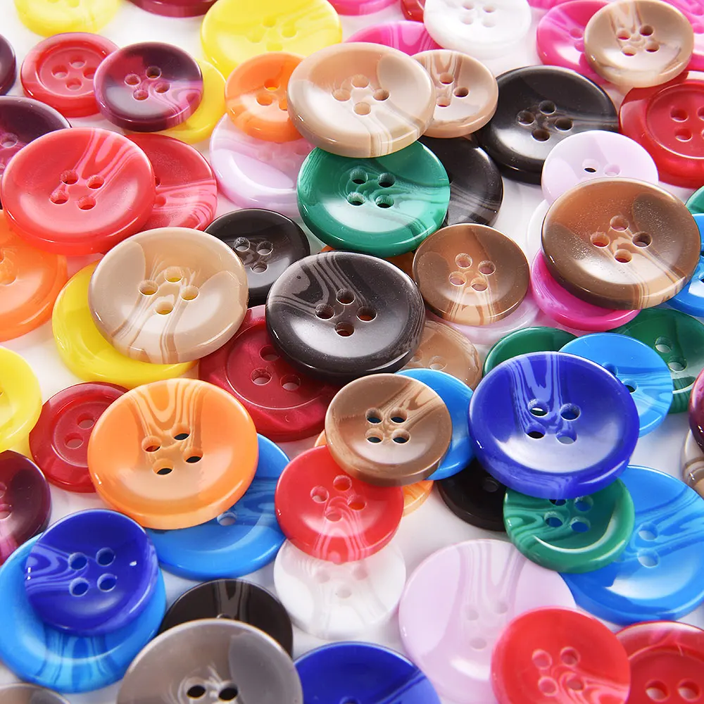 Hot selling Solid Color Sewing 4 Hole Polyester Resin Button for Cloth