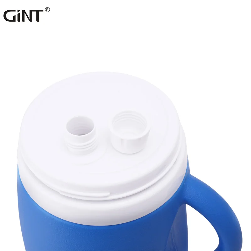 Cooler Sip Hole Close.jpg