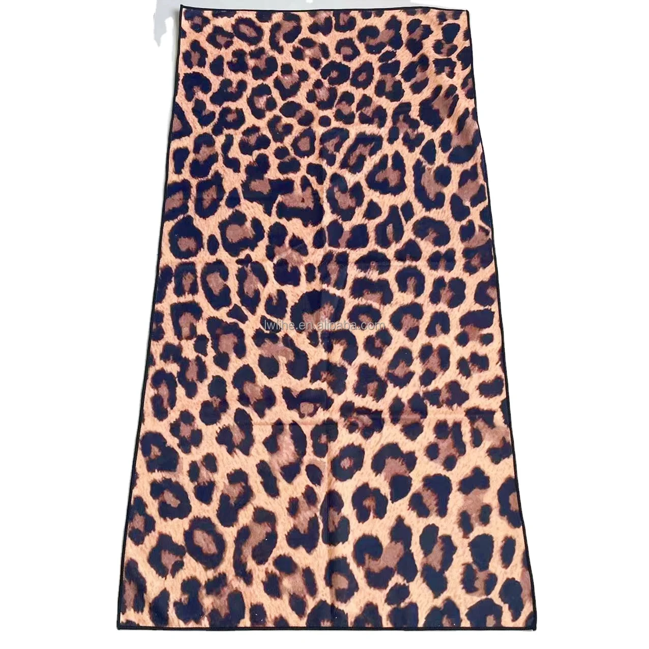 Quick Dry Absorbent Terry Cloth Towel Oversized Sand Free Swim Towel Sexy Spotted Cheetah Leopard Print Beach Towel for Women