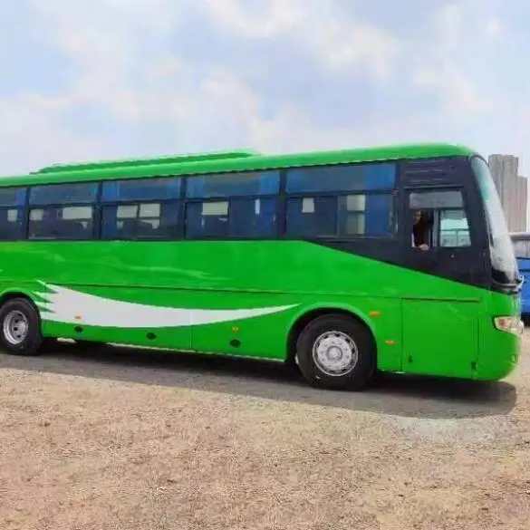 Высококачественный Подержанный автобус Yutong 60 мест новые шины сиденья