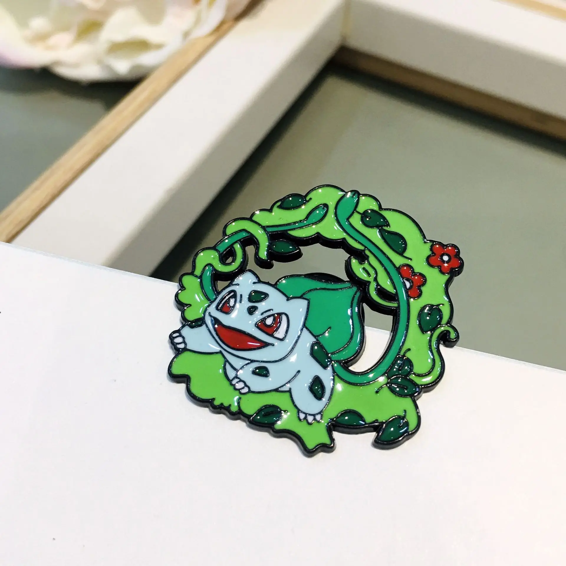 High Quality Manufacturer Custom Cute Anime Fire Breathing Dragon Design Metal Brooch Soft Enamel Pin