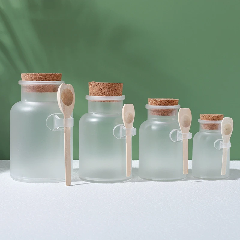 Empty cosmetic packaging big capacity 100ml 200ml 300ml round body scrub matte plastic bath salt bottle  with cork lid spoon