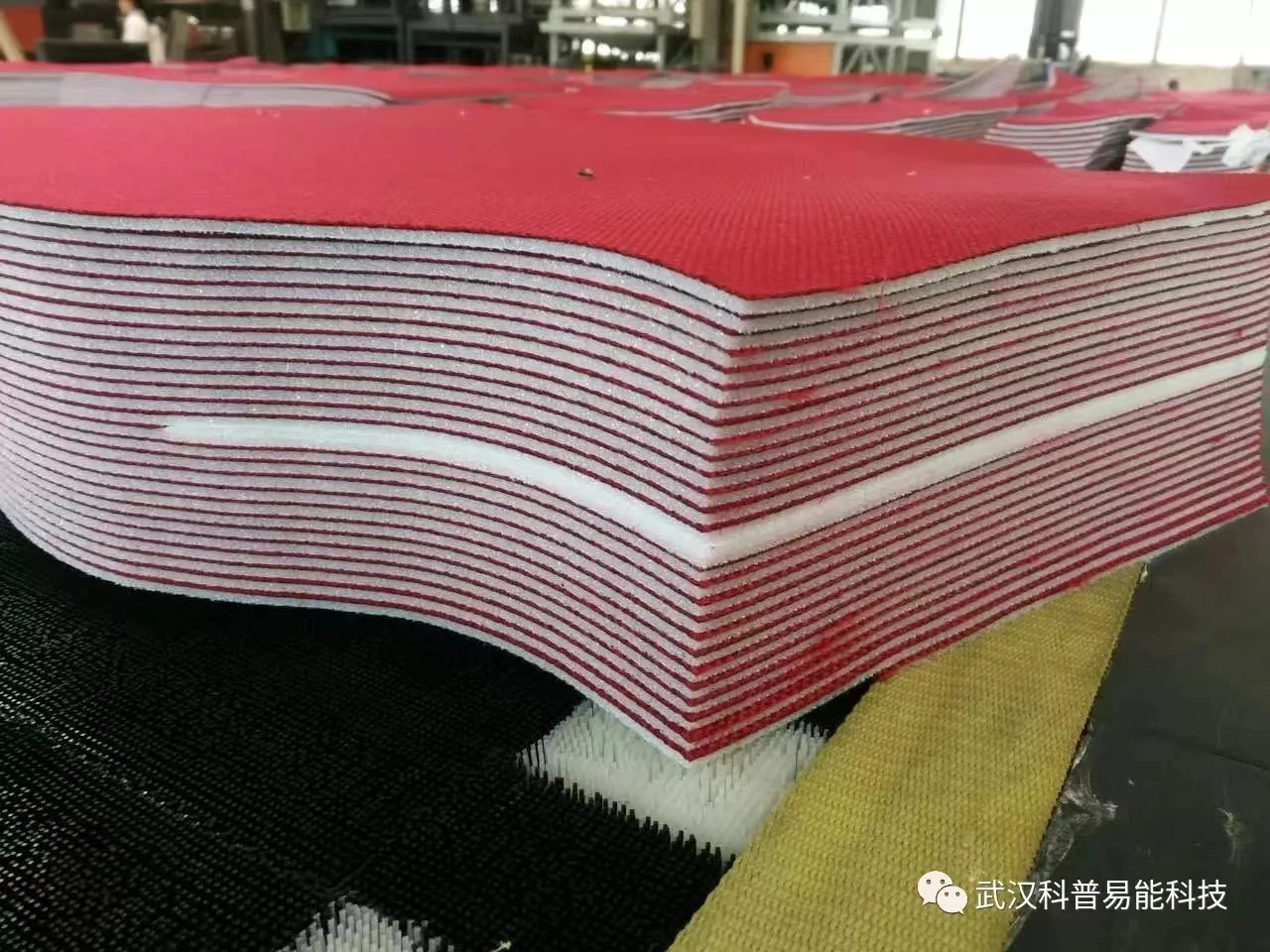 Factory Direct Sale Straight Knife Cloth Cutting Machine for Textile Industry Cutting Efficient Cloth Cutting Machines