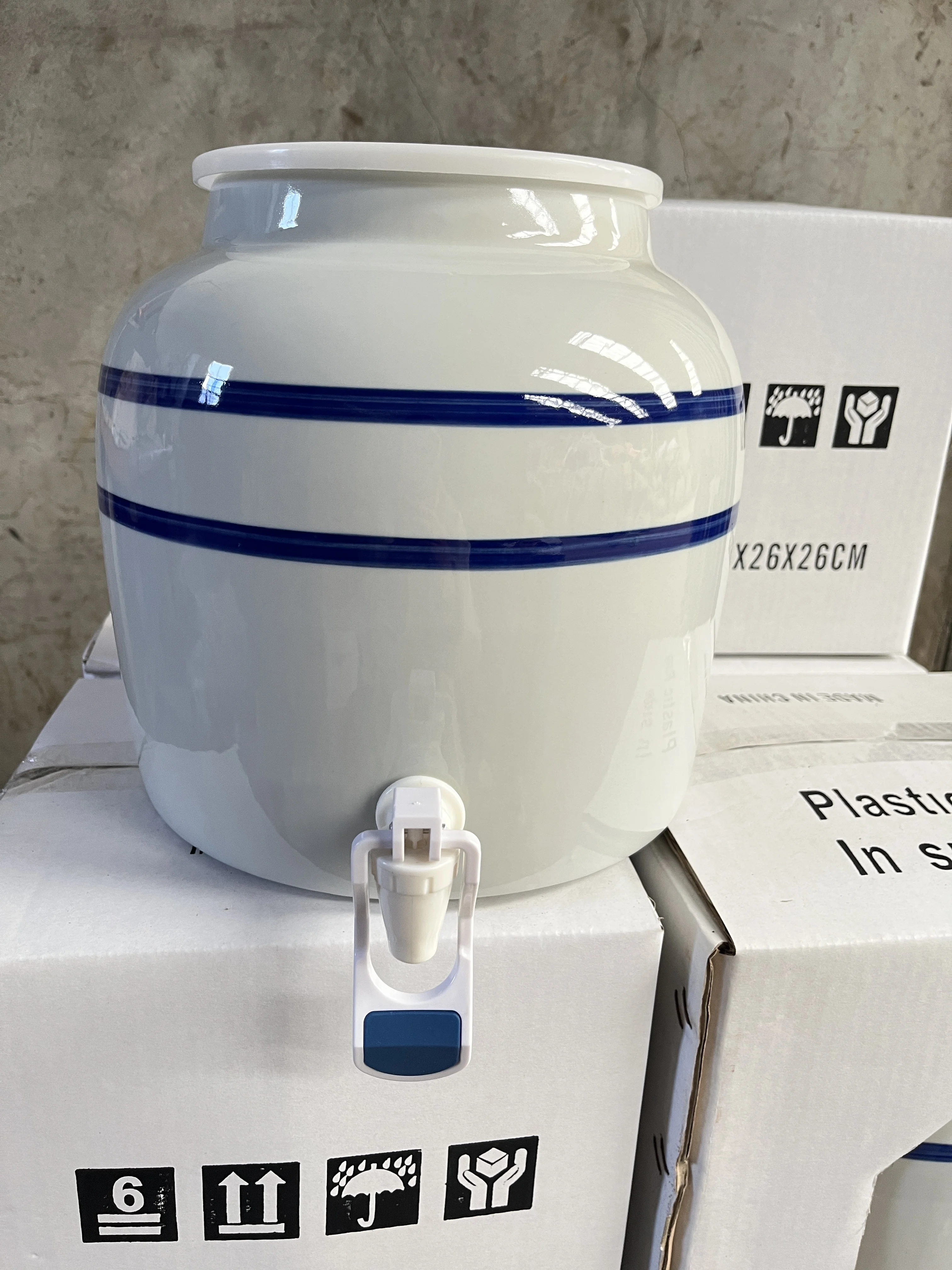 2 Gallon Lead Free Double Blue Black Green Stripe Porcelain Ceramic Water Dispenser Crock with Spigot