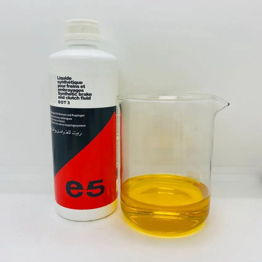 Wholesale Factory Price bulk Brake Fluid DOT  4 brake fluid Brake Oil Lubricant Car Care Products