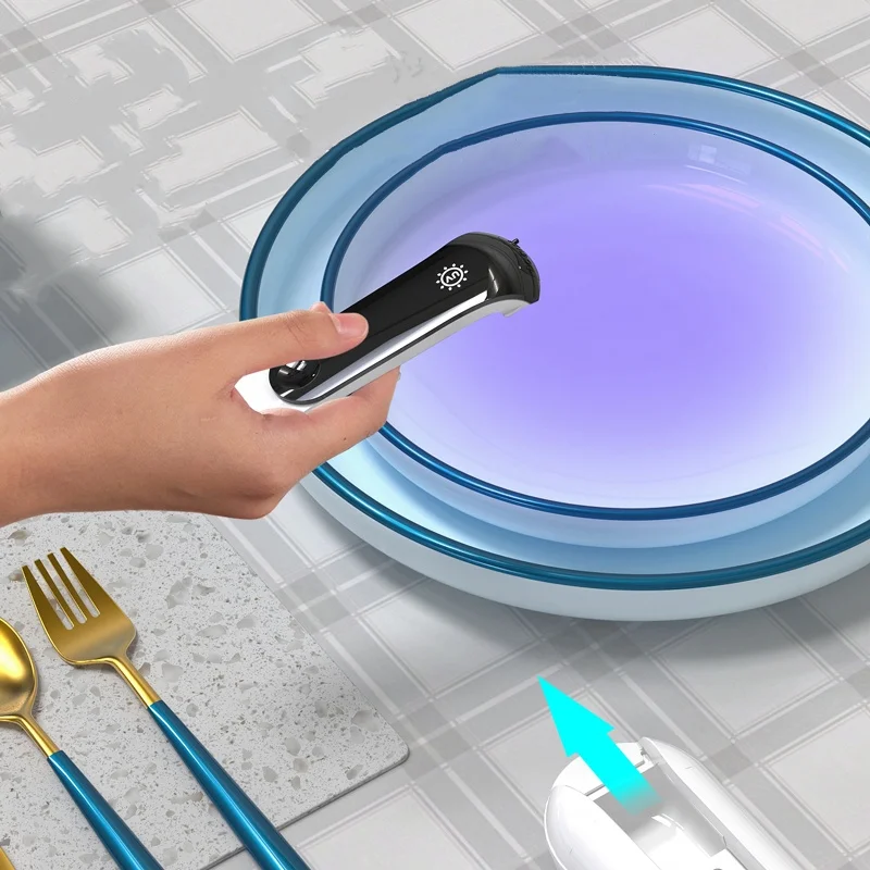 Portable toothbrush Chopsticks spoon storage box with ultraviolet sterilization and drying function Carry UV disinfection lamp