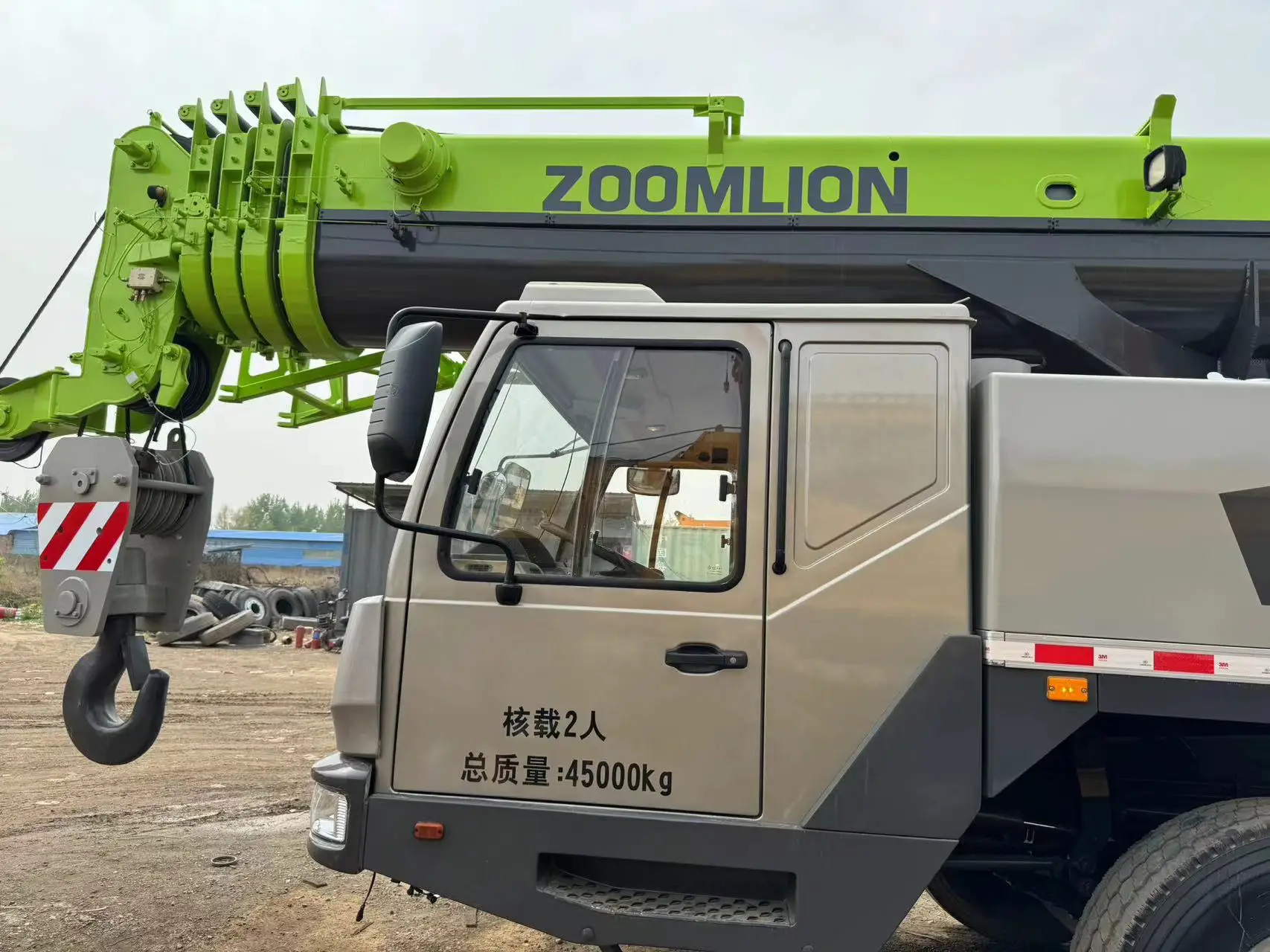 100 Ton Used Crane Zoomllion 100ton Truck in Good Condition Original With Low Oil at the Price Made China