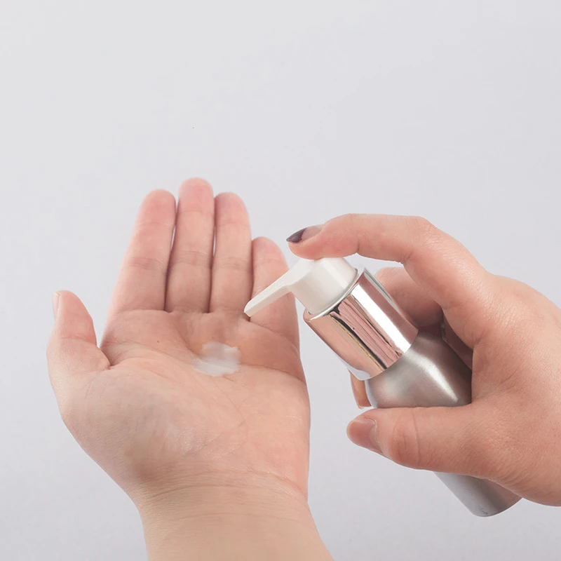 40ml 50ml 100ml 120ml 150ml 250ml 300ml Aluminum Cream Bottle With UV Lotion Pump