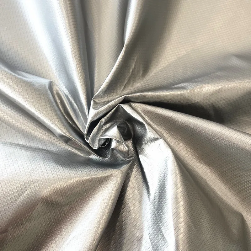 High quality 150D Oxford 100%polyester ripstop plaid blackout coated silver coating for outdoor tent car cover 100% black out