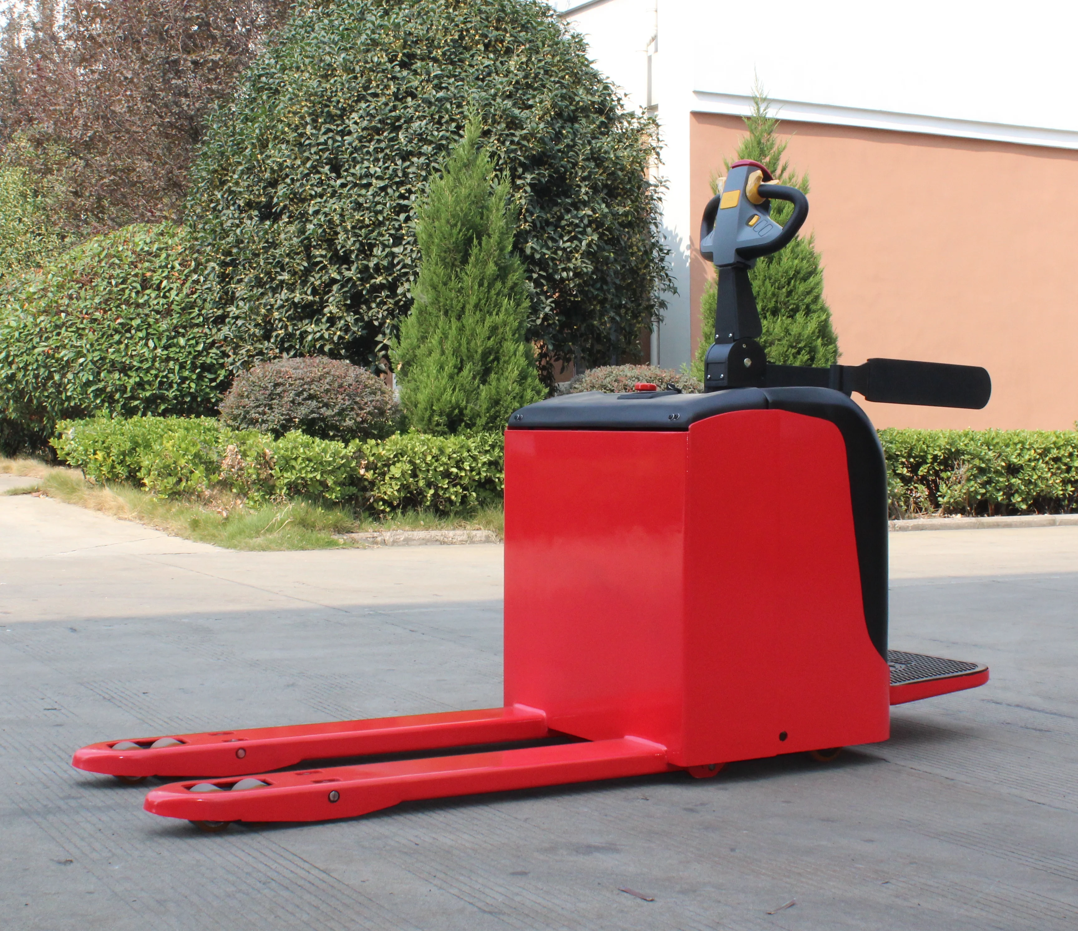 
Electric Stacker Truck Pallet Lift Stacker Capacity 1000/2000kg Full Electric Forklift in Warehouse 