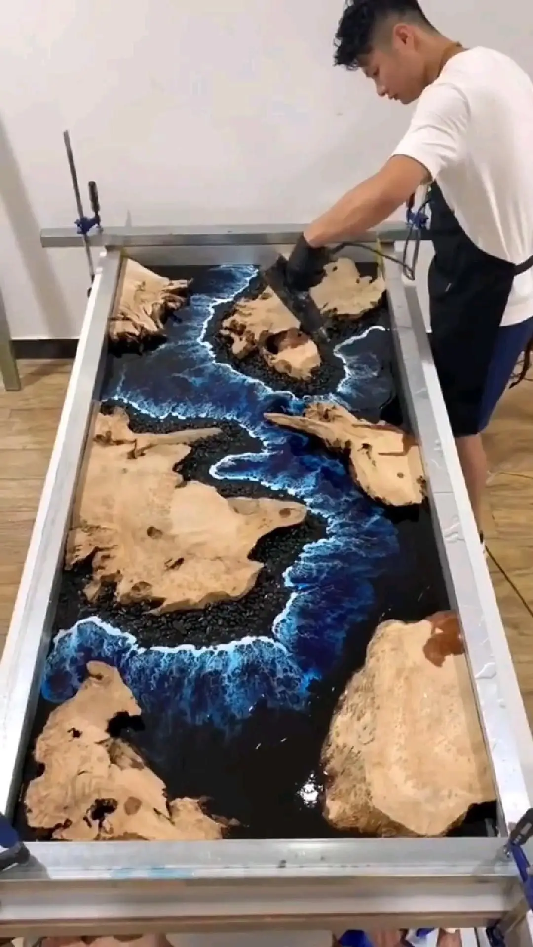 Epoxy Resin Clear Crystal Coating Kit  - 2 Part Casting Resin for River Table