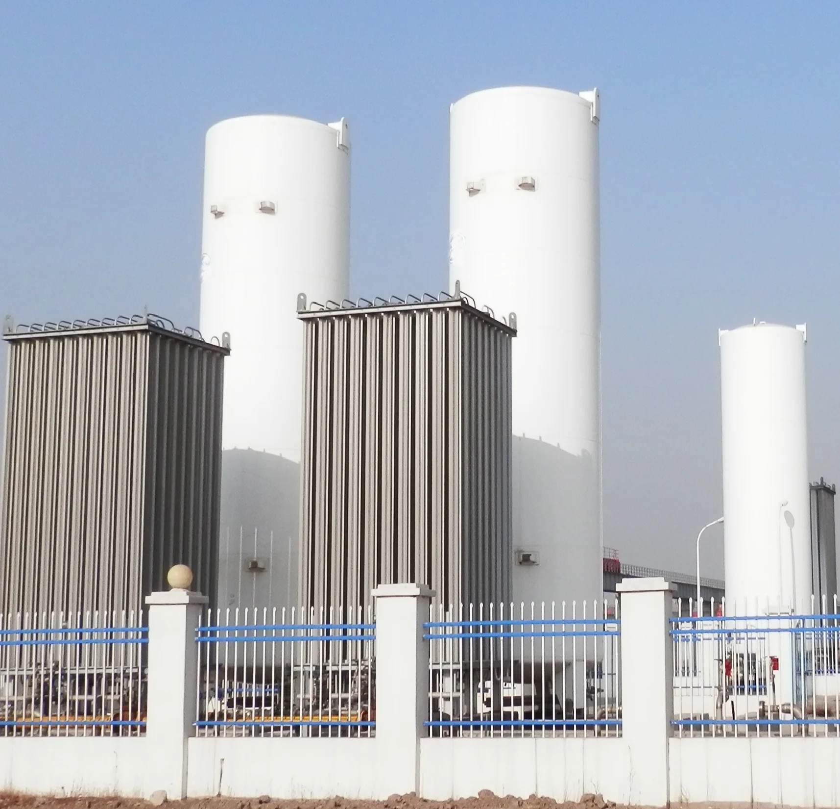 Бак для хранения СПГ для продажи цена бака для хранения СПГ 10м3 СПГ Криогенный Бак