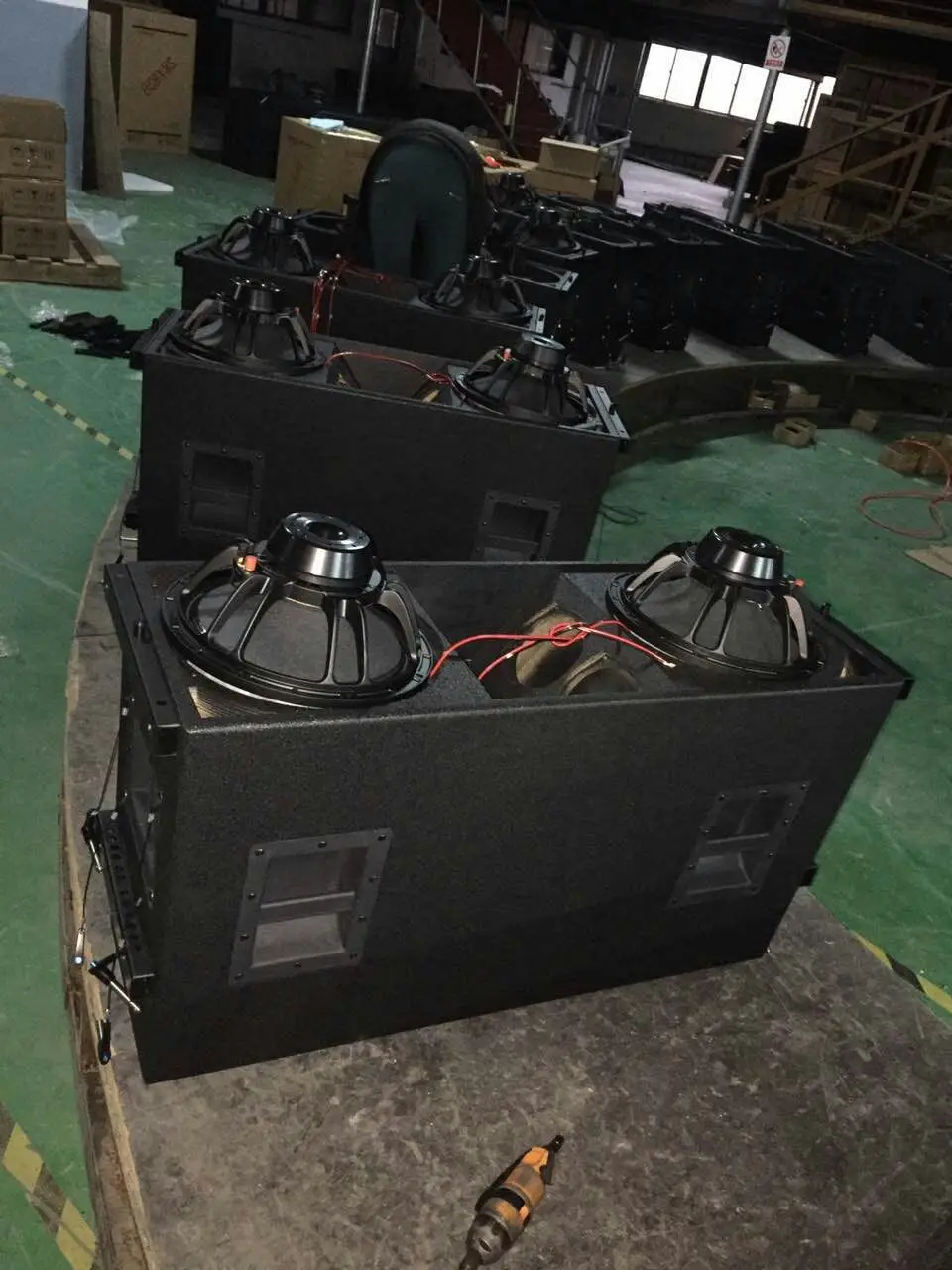 High quality dual 12-inch line array speaker VT4888