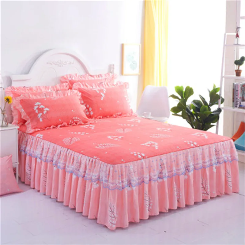 Skin-friendly  lace princess bed skirt  non-slip double lace bed skirt bed sheet and 2 pillowcases sets S0264