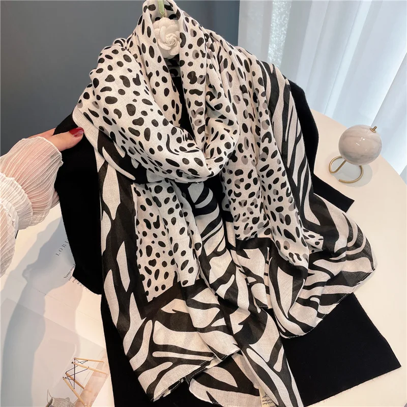 Simple temperament scarf cotton hemp new autumn and winter large size shawl thin decoration warm European and