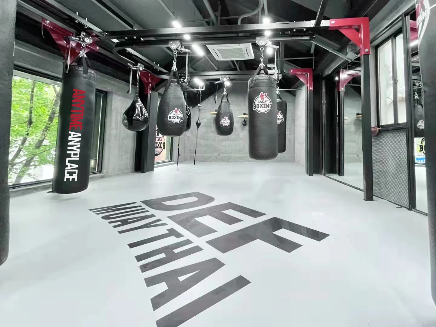 Boxing Club Hanging Movable Combination Sandbag Rack Design Service Gym Club Boxing Center