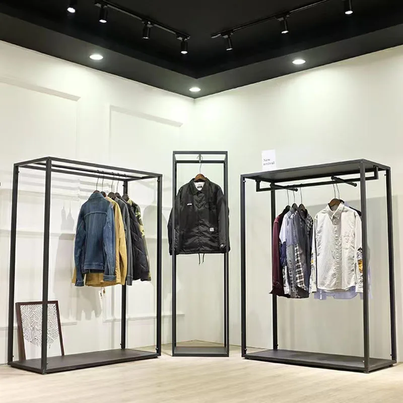 Customized fashion metal shop fitting lady apparel retail store stand gold clothes display garment boutique clothing rack