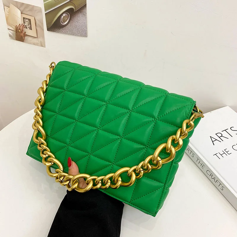 Bolsos para la playa Фирменные женские плечевые 2021 толстая цепь стеганые сумки на плечо и сумочка женский клатч