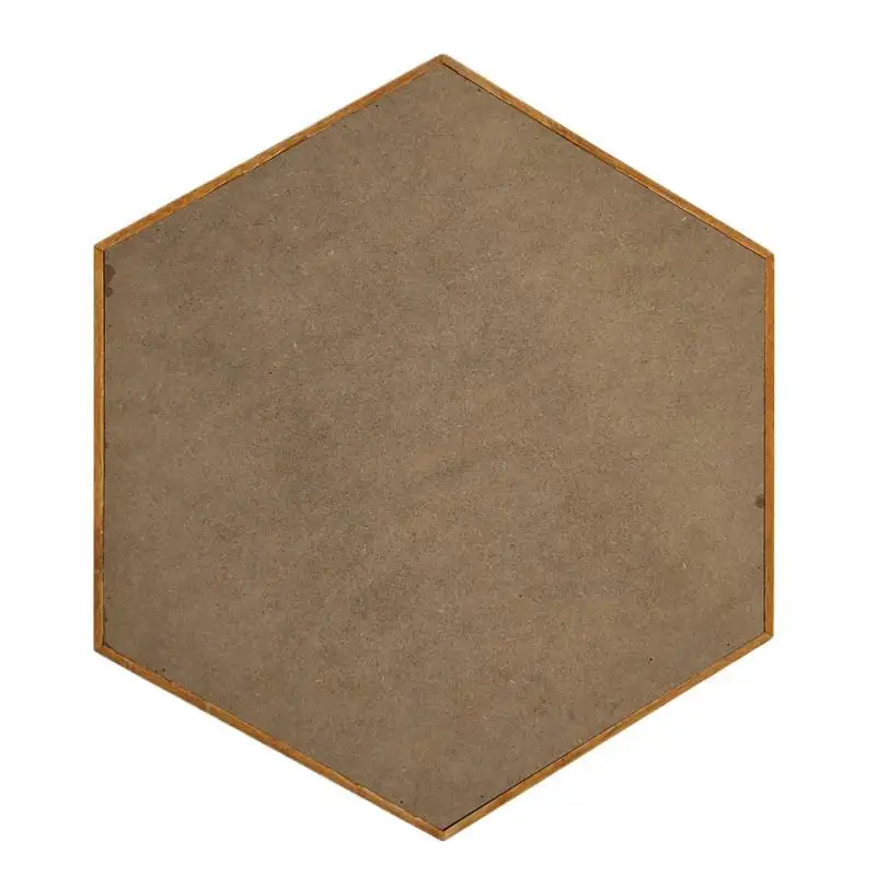 
Wooden hexagonal splicing tray can be used as a serving tray in a restaurant or as a decorative tray for cakes and cheese 