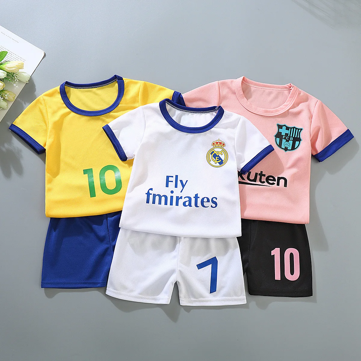 Wholesale summer baby infant soccer sport short sleeves shorts children quick-drying breathable training clothes suits