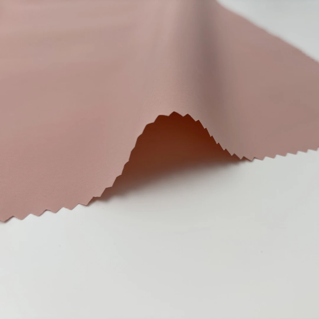 Customized Color 50D Pongee Fabric Waterproof 300T Bonded TPU 100% Polyester Fabric For Down Jacket Coat