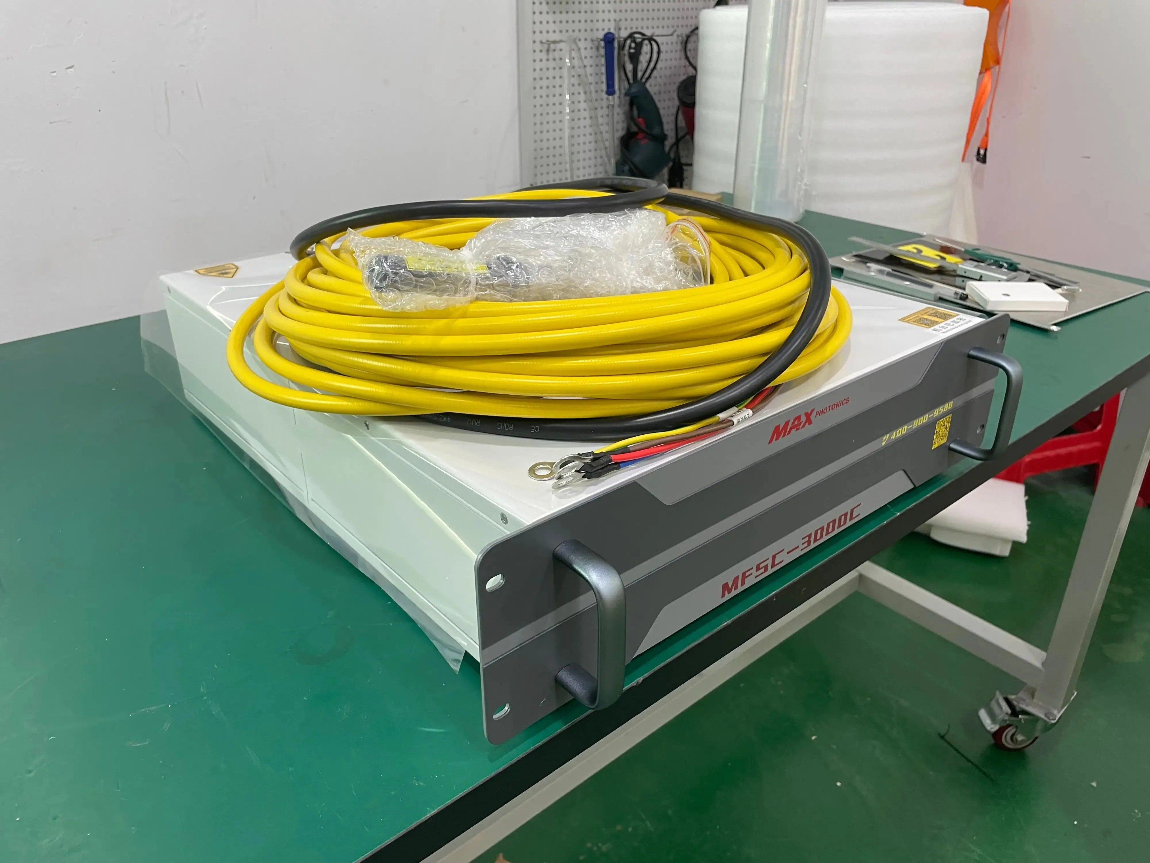 3kw Flber Laser Cutting Parts Kit Max laser source 3000W+Raytools cutting head BM110+Raytools XC3000s control system