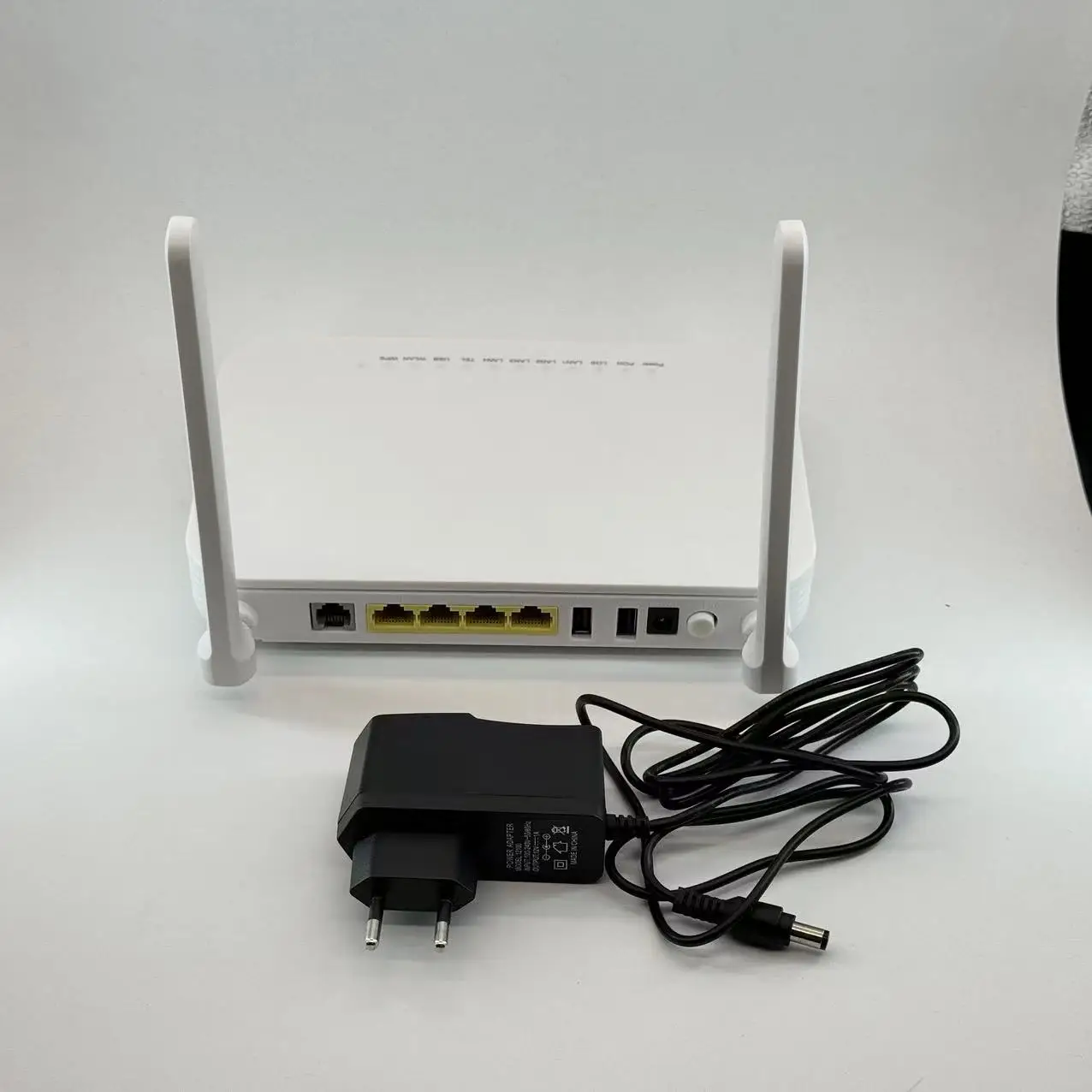 ready stock  EG8145X6 onu gpon High Quality  4GE +1TEL+2USB +WIFI6 DUAL band Fiber Optical Gpon Epon XponEG8145x6