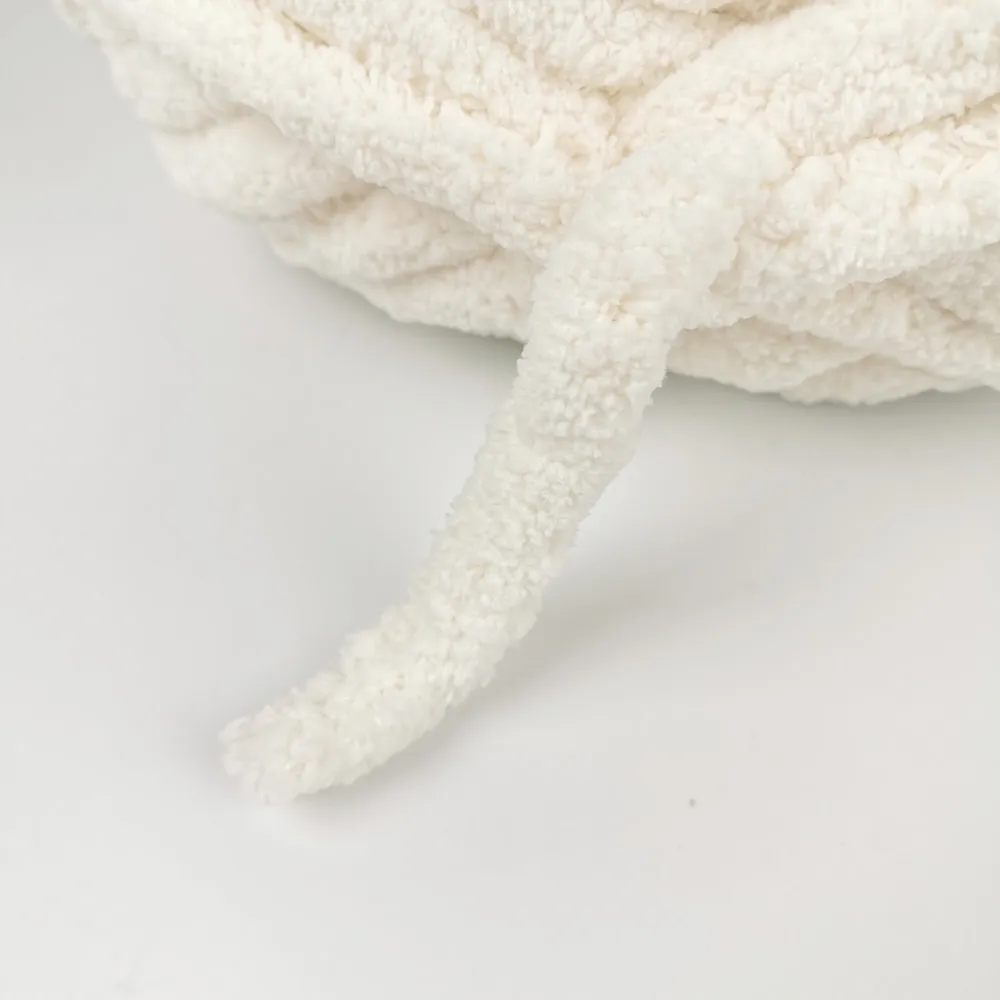 Supplier Factory Direct Sale Giant Chunky Chenille Crochet Hand Knitting Yarn for Blankets China GOOD Thick Asia Blended Yarn