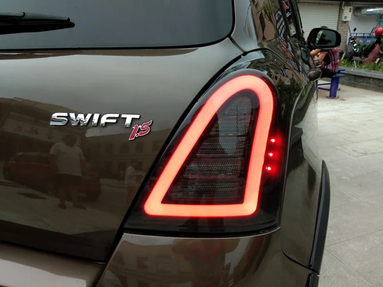 AKD Car Model For Swift 2004-2015 LED Dynamic Taillight Rear Fog Lamp Turn Signal Light Highlight Reversing and Brake Assembly