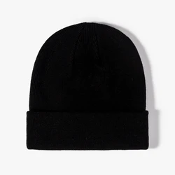 2021 Knitted Beanie cap winter accessories beanies with custom embroidery Acrylic Fashion Skullies Hats Winter Knitted Hat
