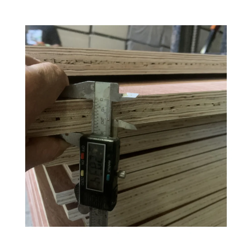 Whole sale 4x8 28mm thickness Marine Container Floor Plywood Wood Floor Dry Cargo Shipping Container Flooring